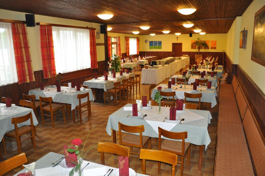 Gasthof Zur Linde Sankt Andrä bei Frauenkirchen Eksteriør billede